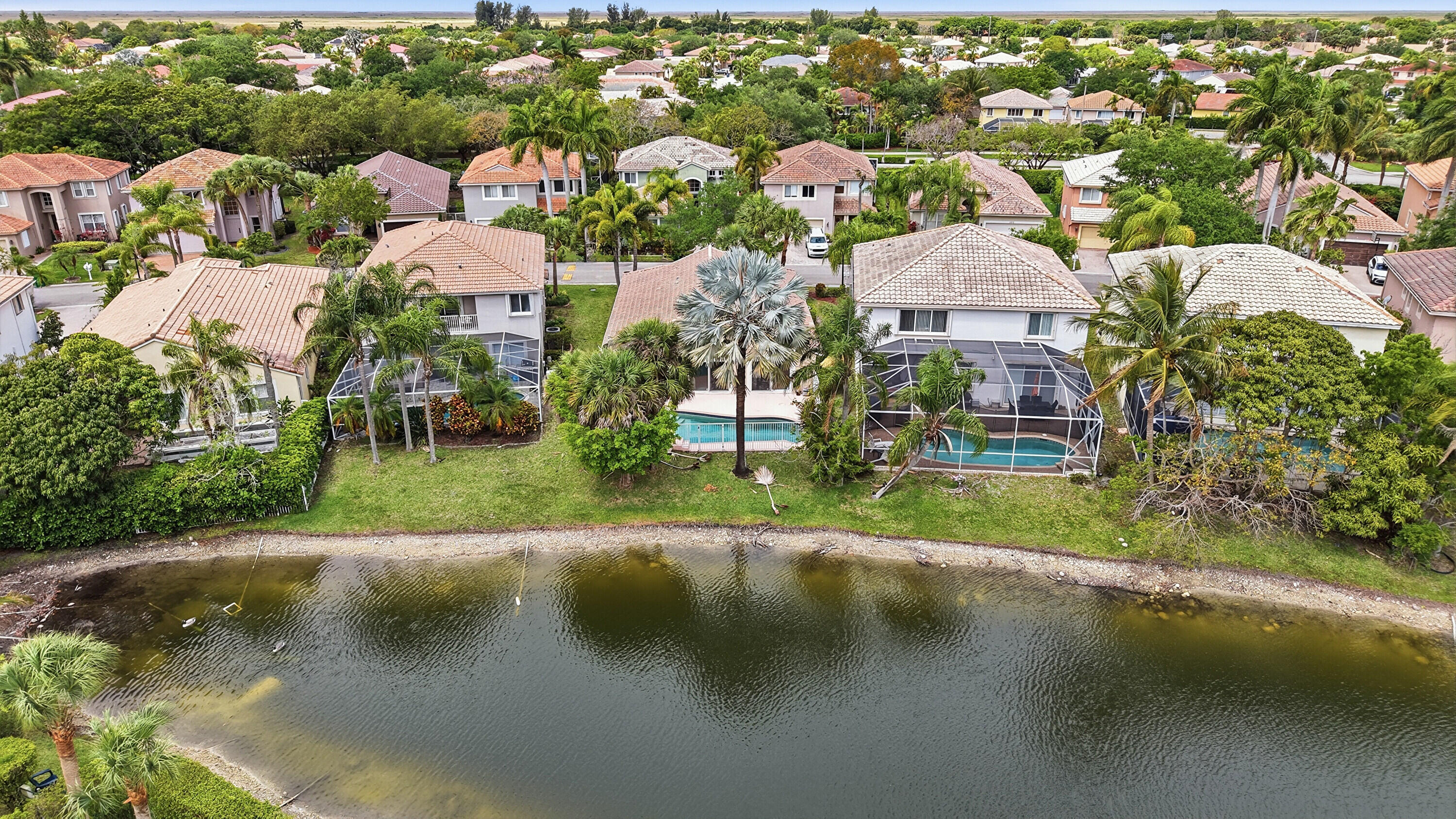 WYNDHAM LAKES NORTH - Residential