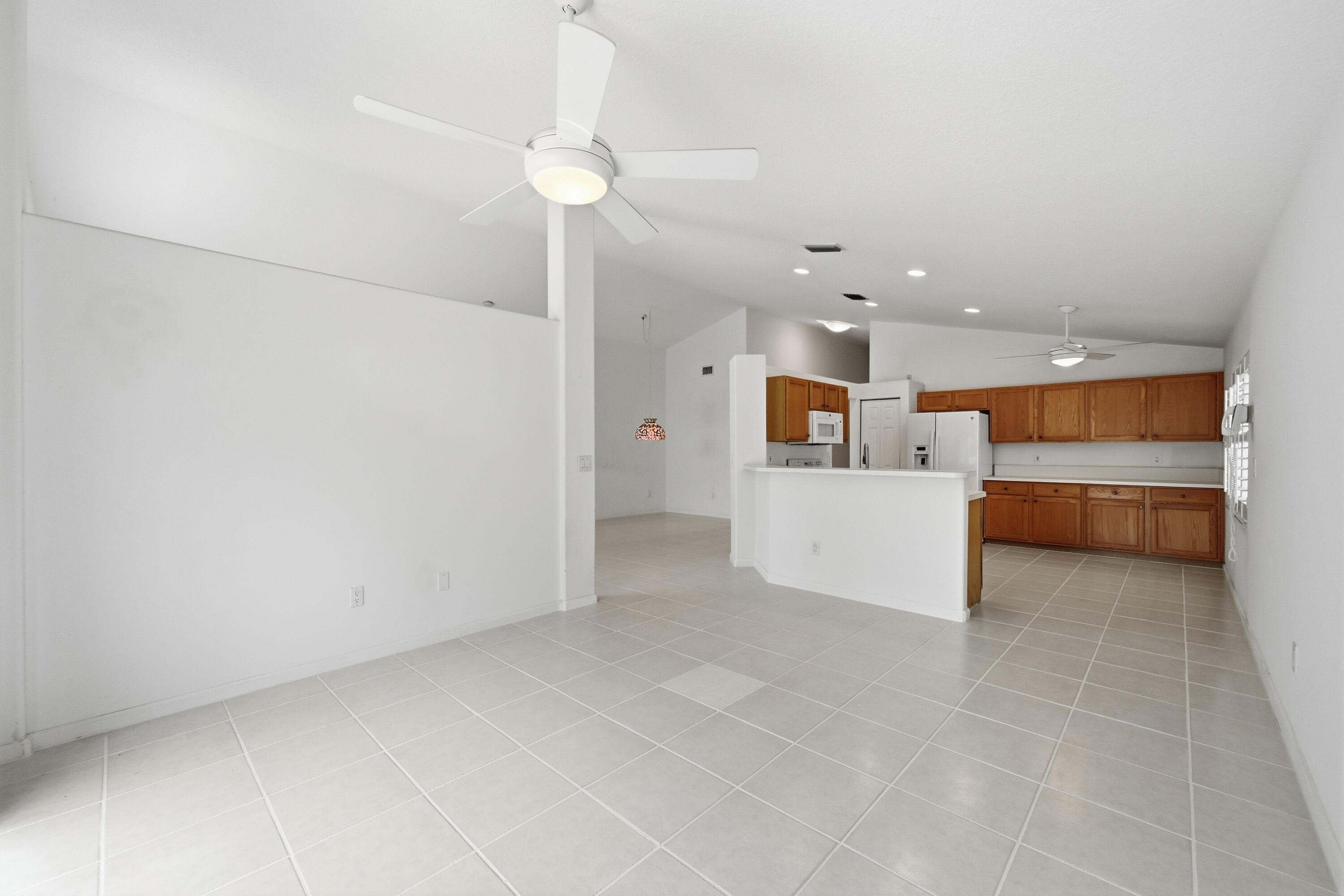 WYNDHAM LAKES NORTH - Residential