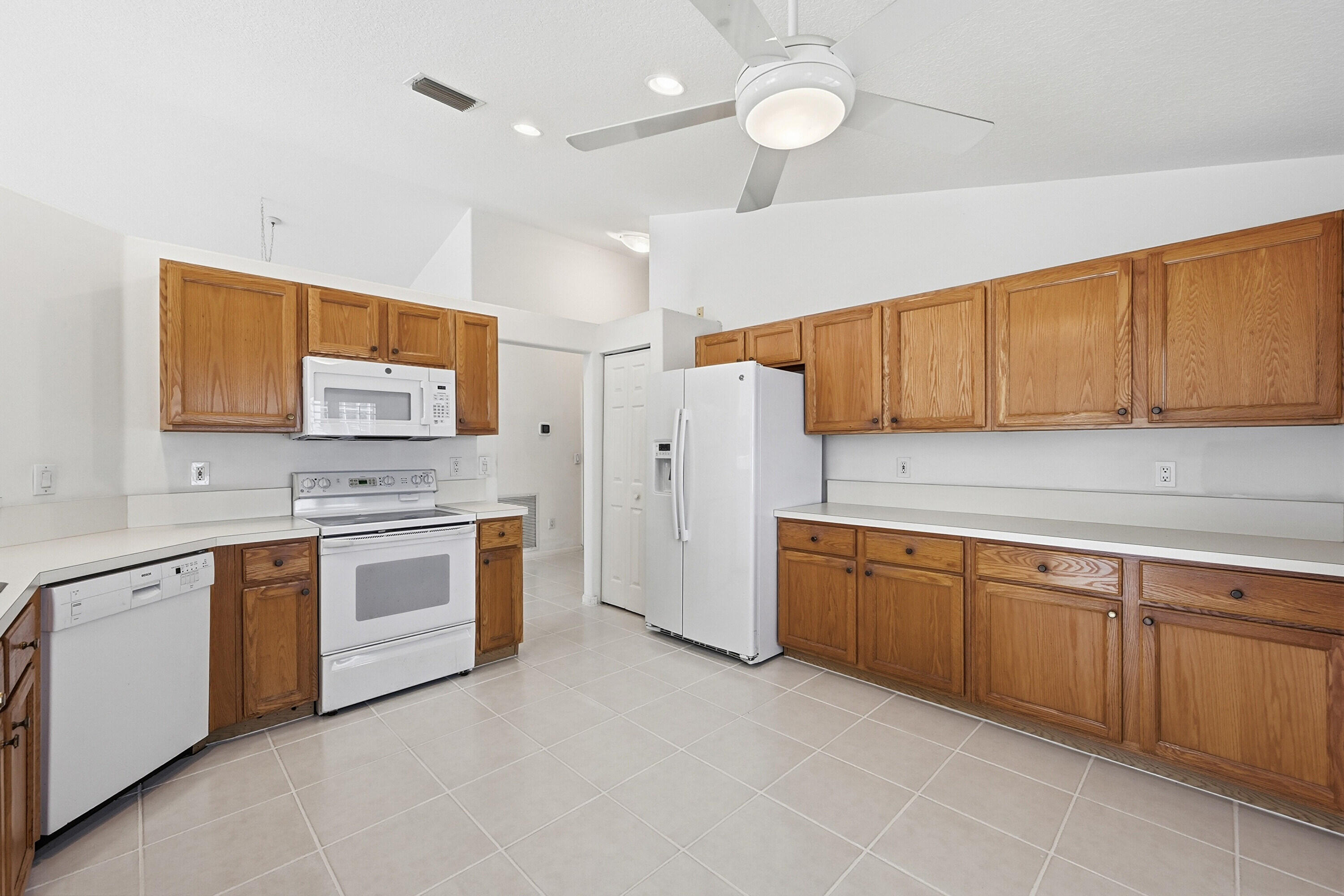 WYNDHAM LAKES NORTH - Residential