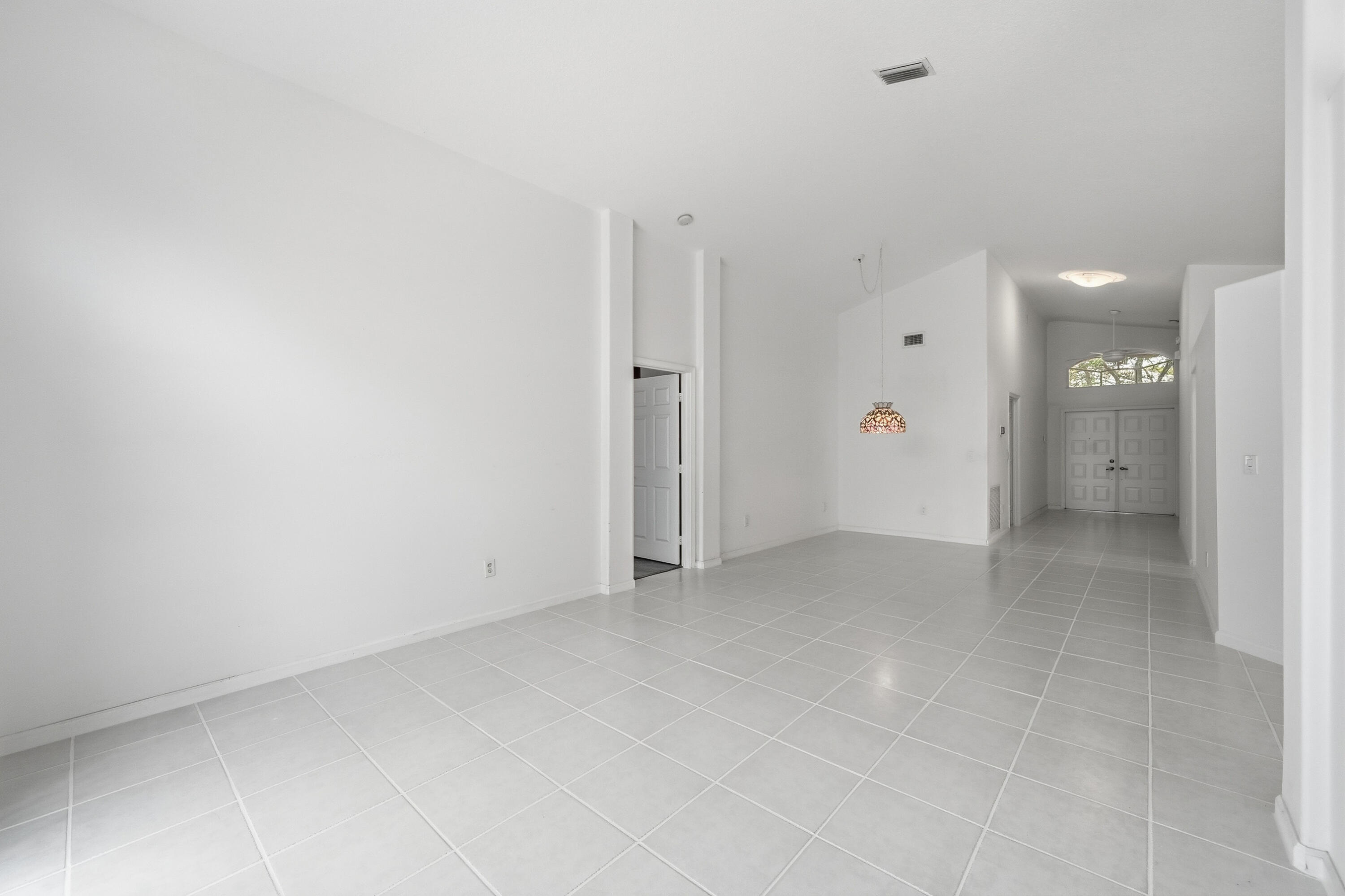 WYNDHAM LAKES NORTH - Residential