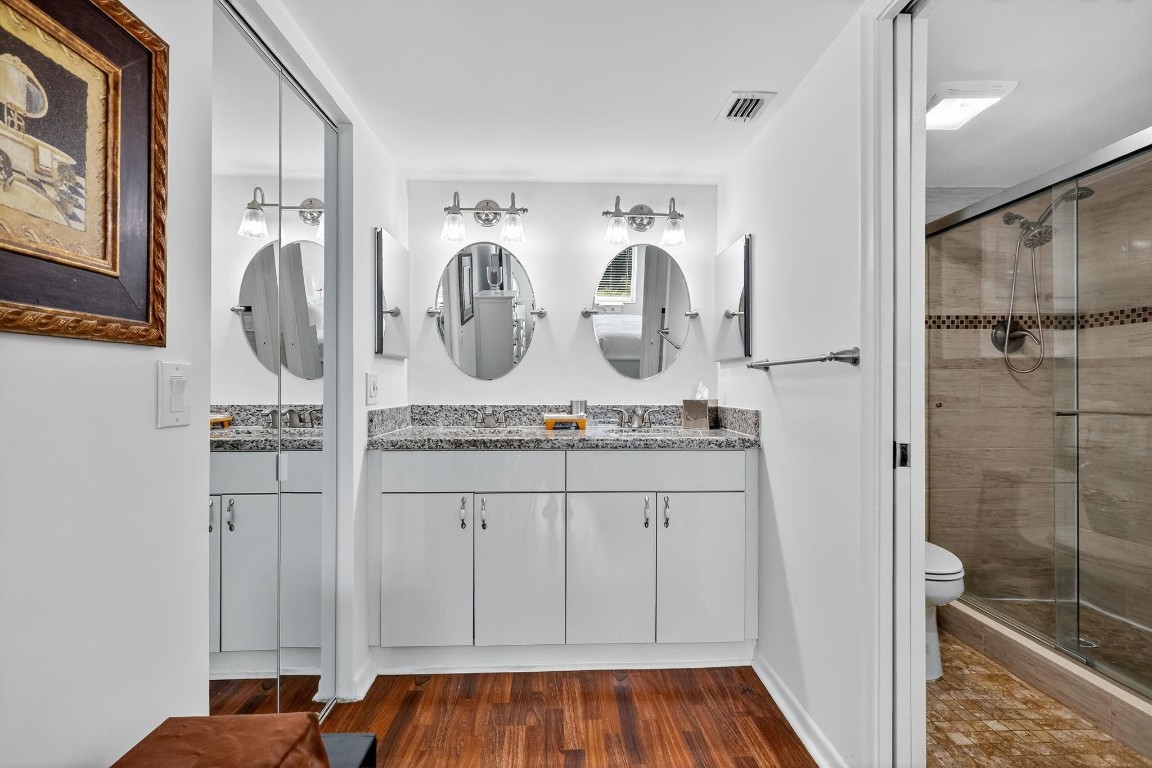 IVANHOE - Residential