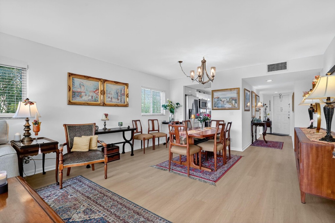 IVANHOE - Residential