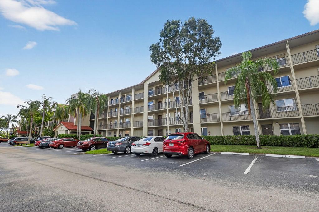 Photo of 13000 SW 15th Ct #314U, Pembroke Pines, FL 33027 (MLS # F10532144)