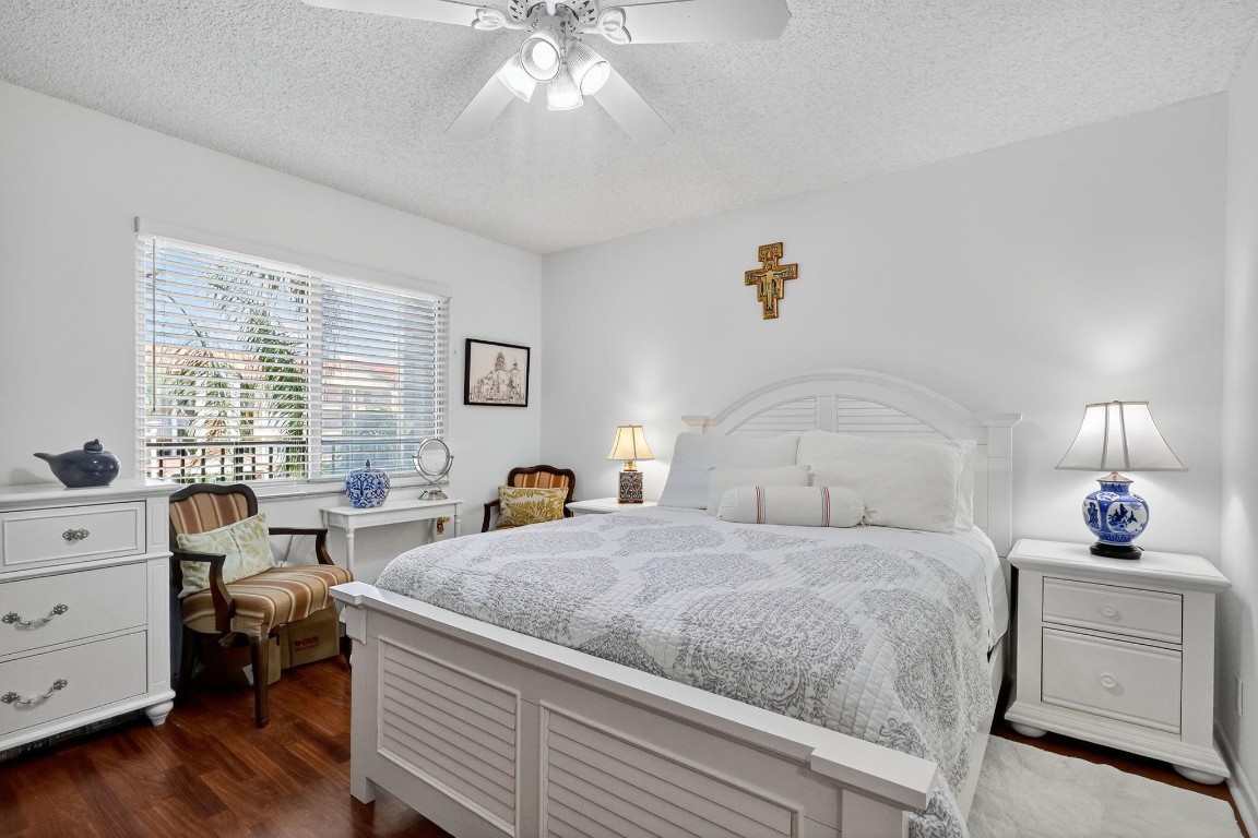 IVANHOE - Residential