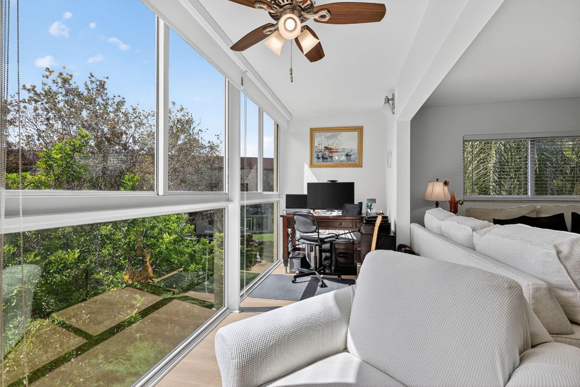 IVANHOE - Residential