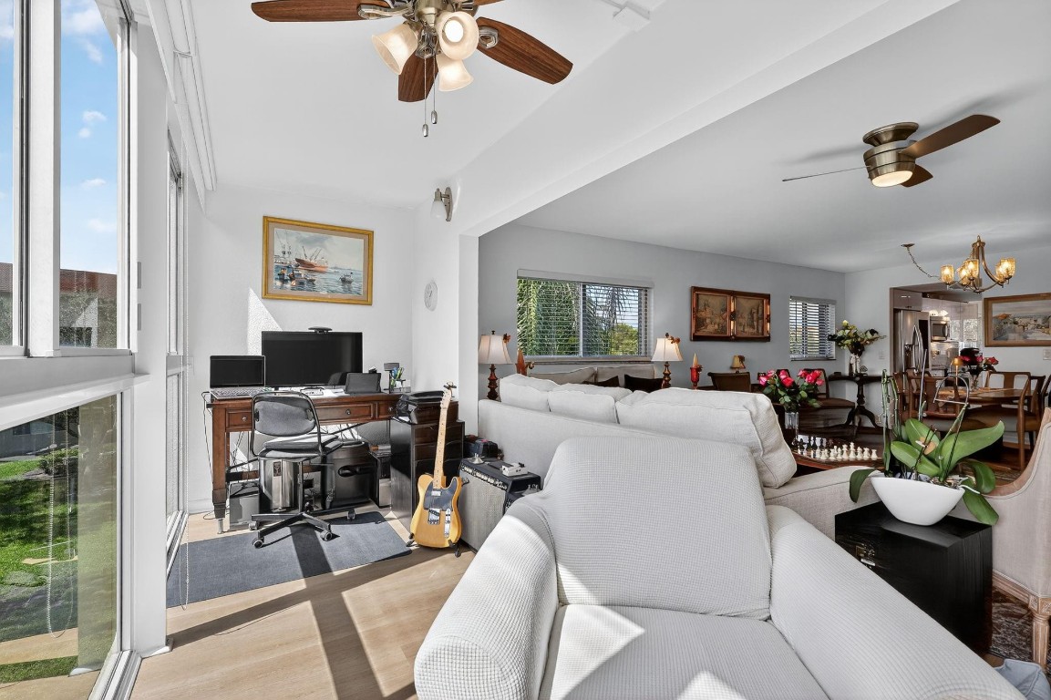 IVANHOE - Residential