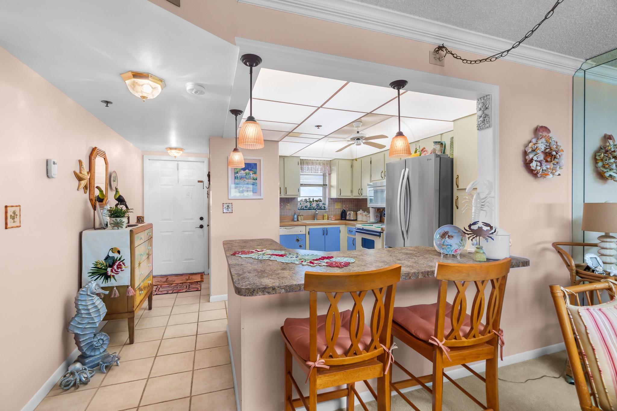 Rolling Hills Golf & Tenn - Residential