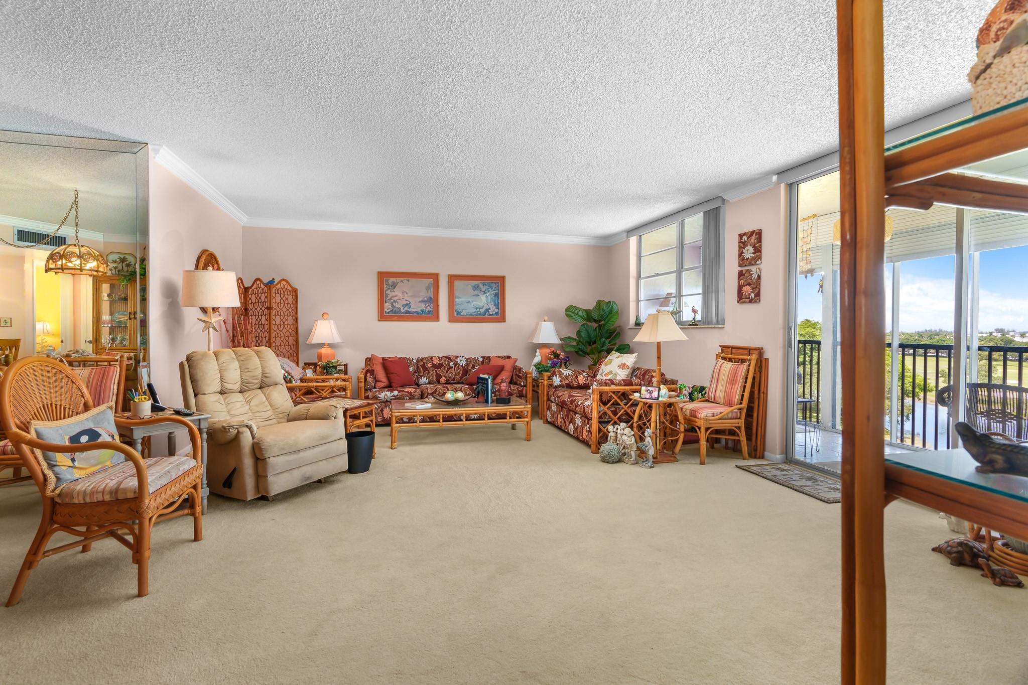 Rolling Hills Golf & Tenn - Residential
