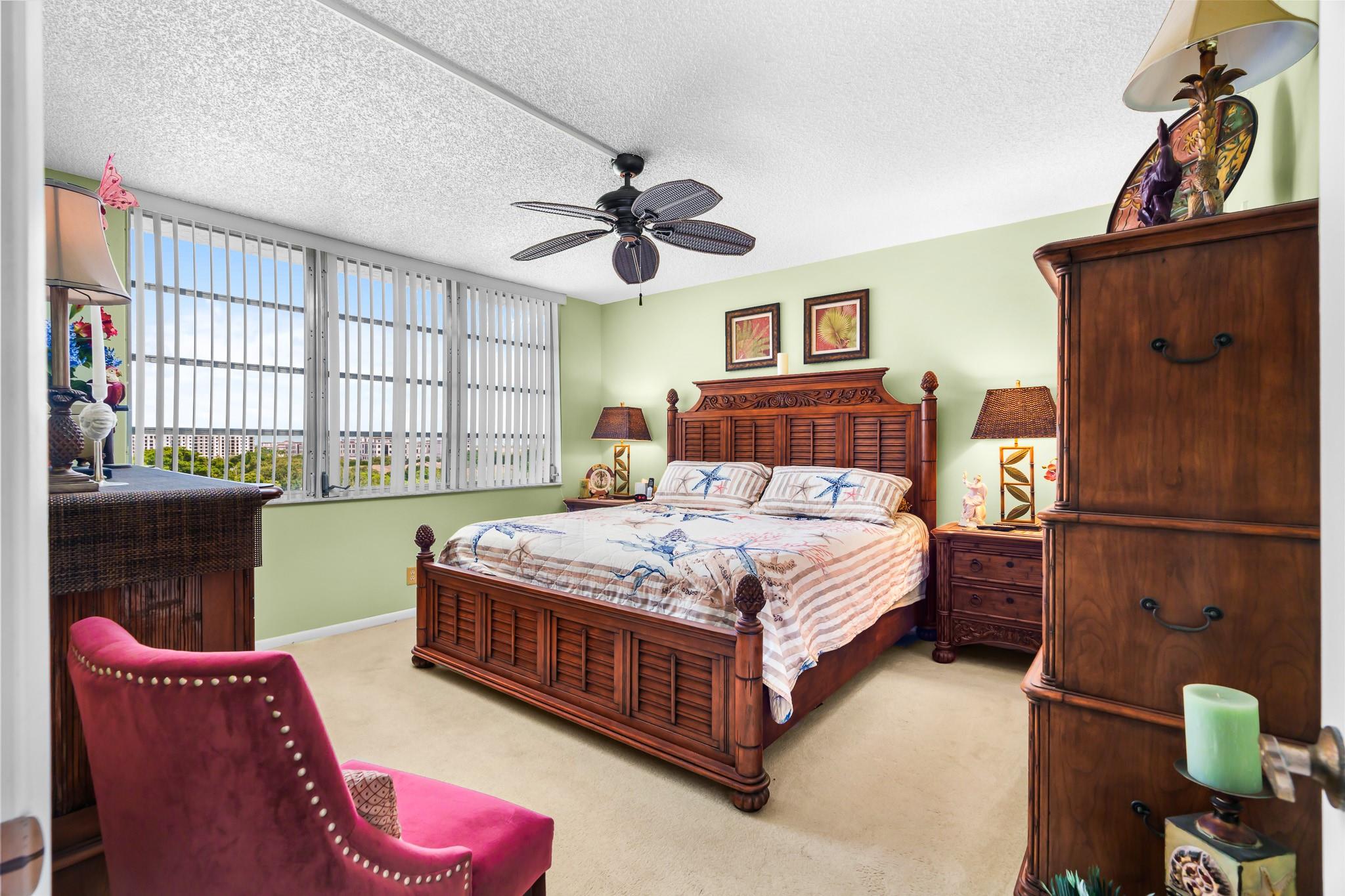 Rolling Hills Golf & Tenn - Residential