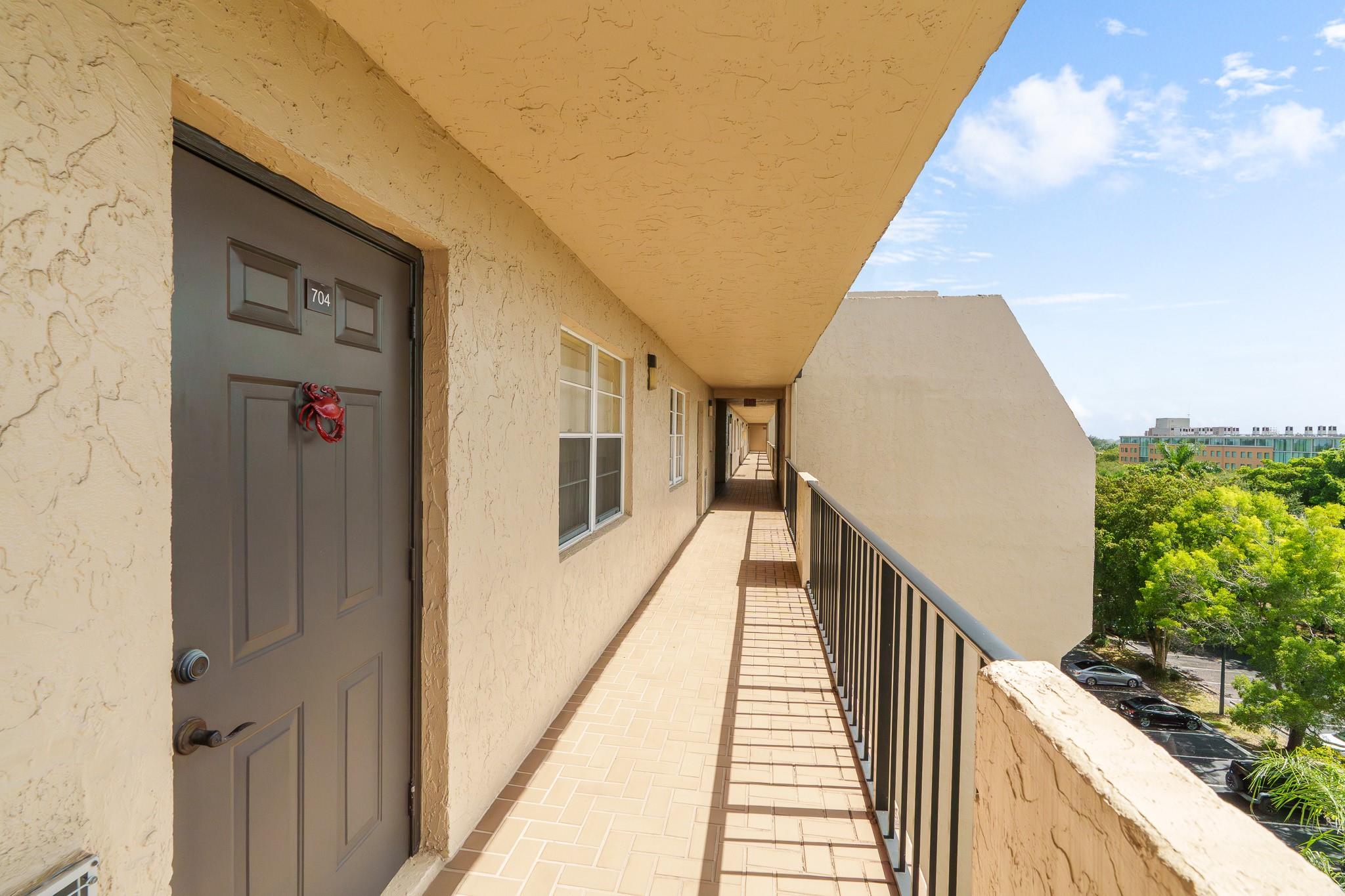 Rolling Hills Golf & Tenn - Residential