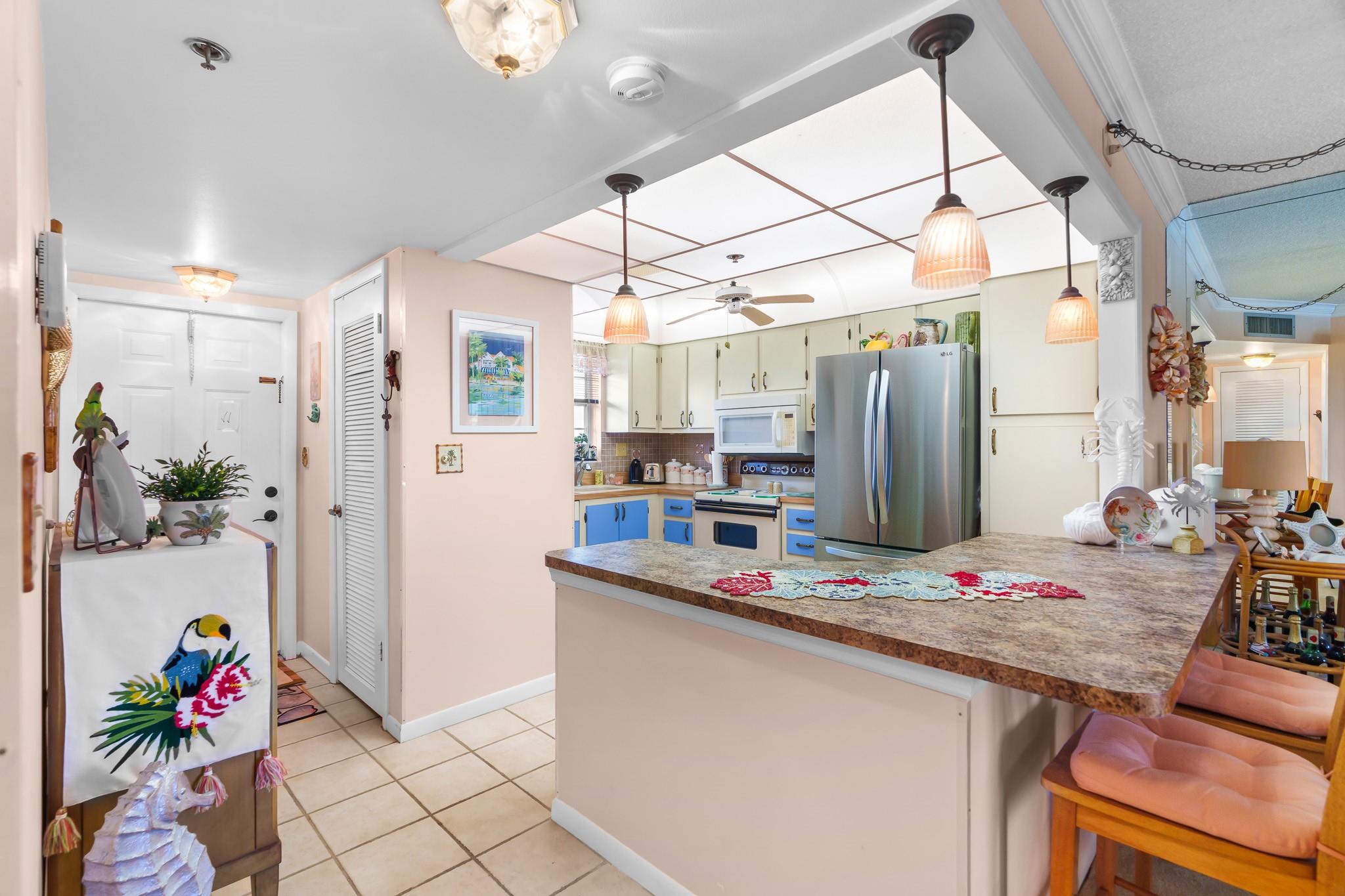 Rolling Hills Golf & Tenn - Residential