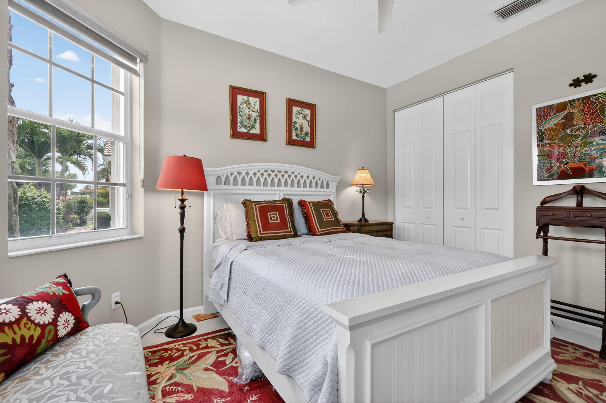 VALENCIA FALLS - Residential