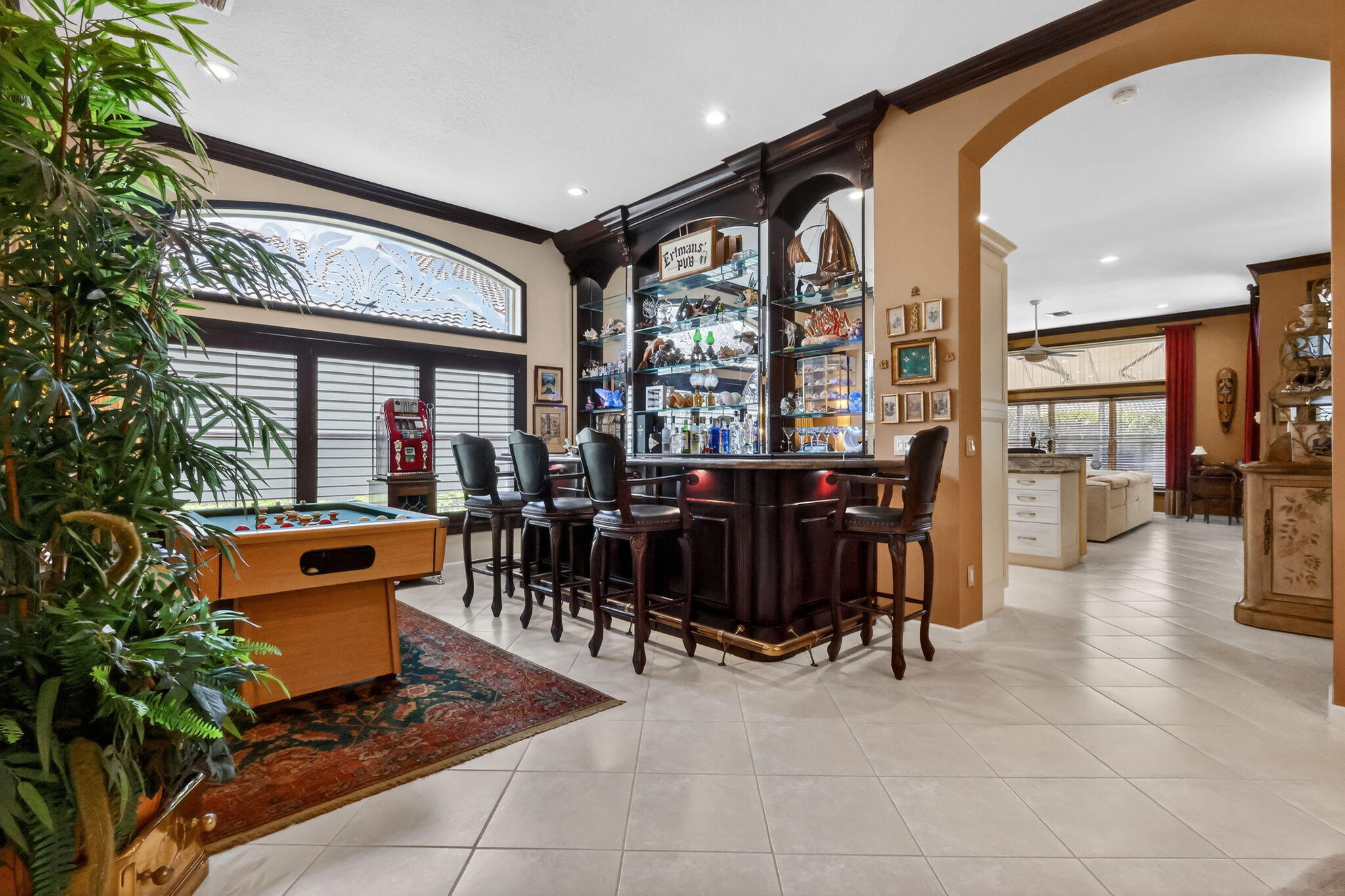 VALENCIA FALLS - Residential