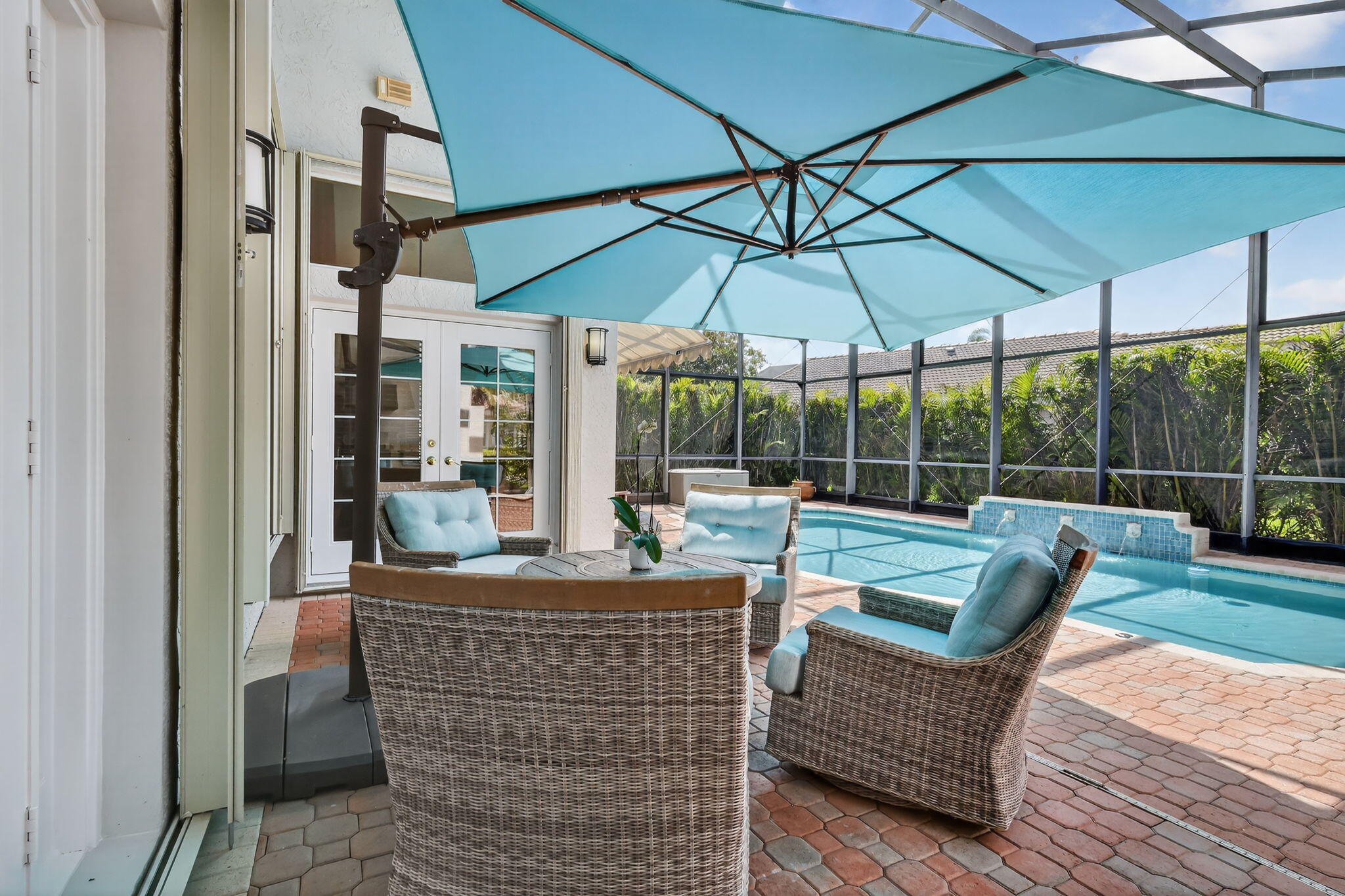 VALENCIA FALLS - Residential