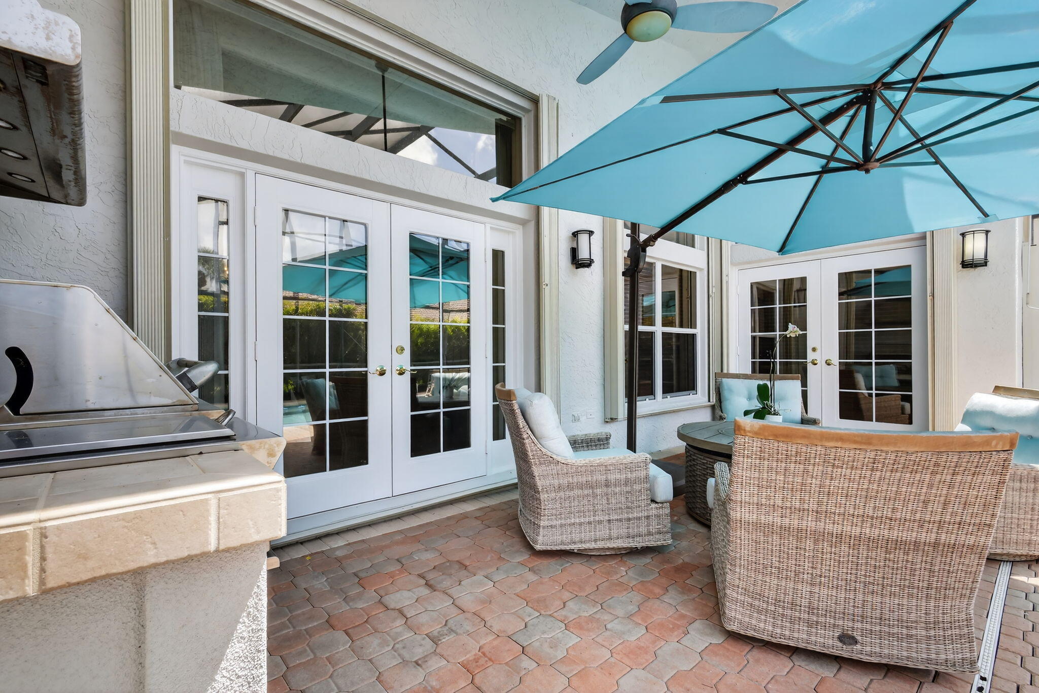 VALENCIA FALLS - Residential