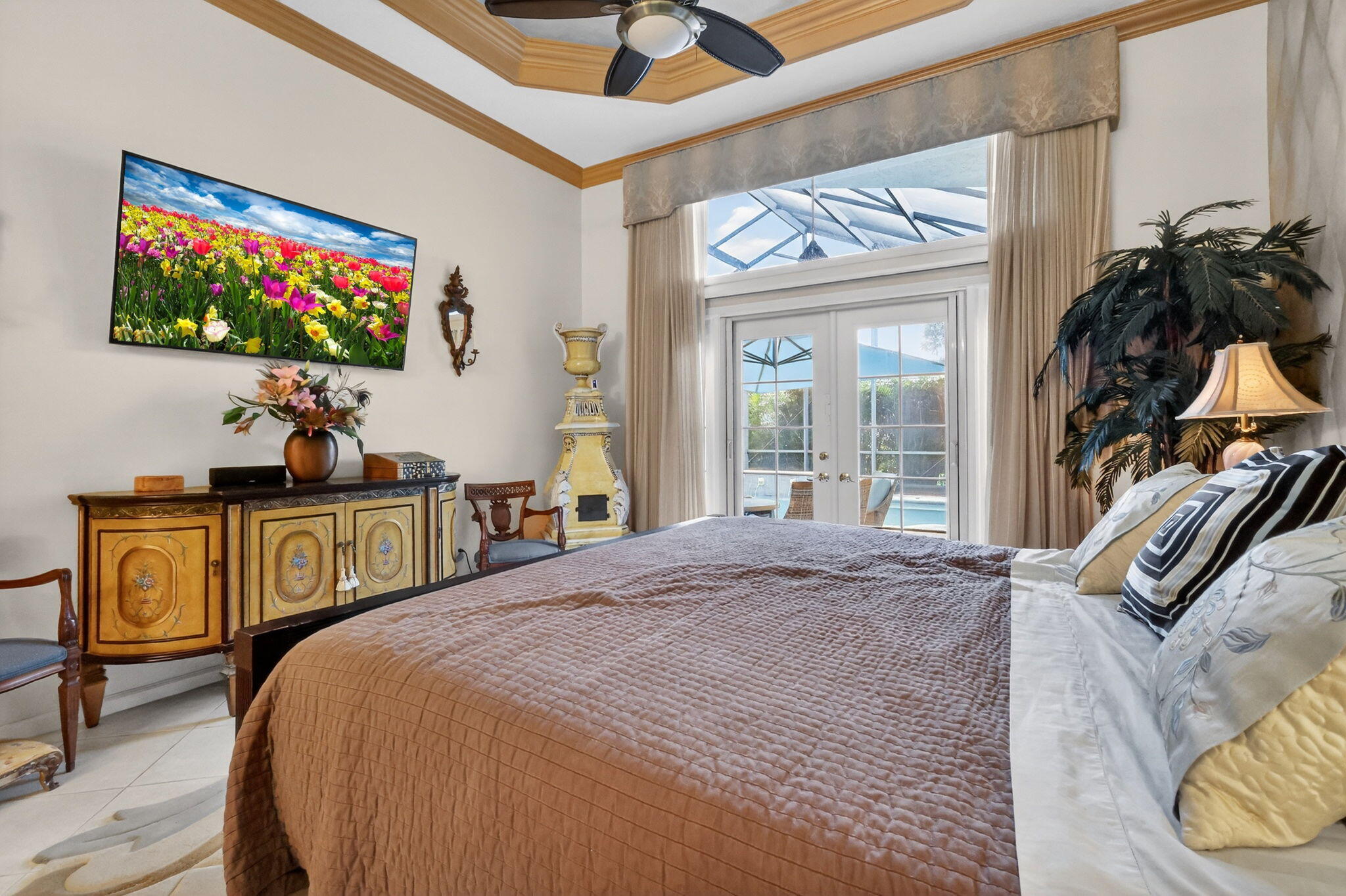 VALENCIA FALLS - Residential