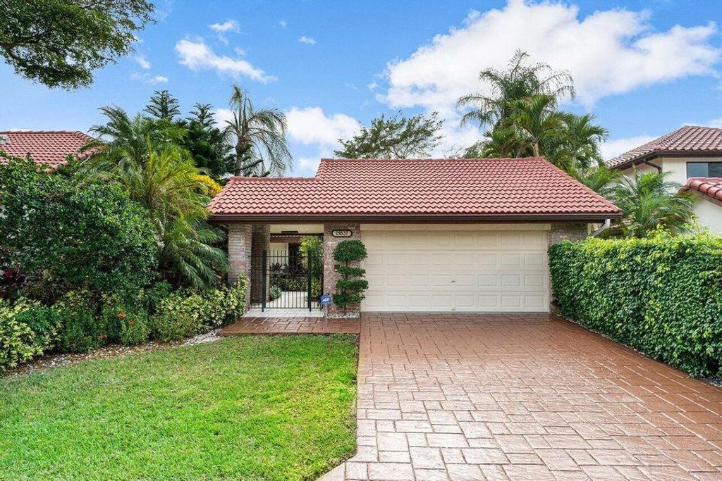Photo of 21837 Town Place Drive, Boca Raton, FL 33433 (MLS # R10768239)