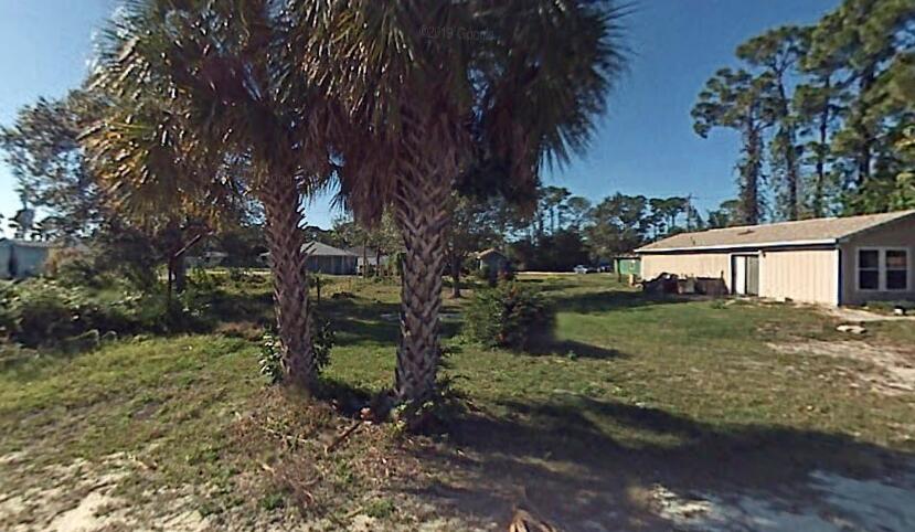 Great opportunity to build your dream home on a beautiful cleared lot in quaint neighborhood of Vero Beach!