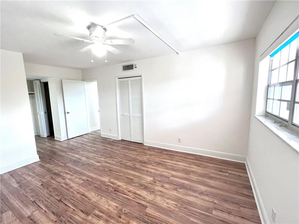 PALM-AIRE COUNTRY CLUB - Residential