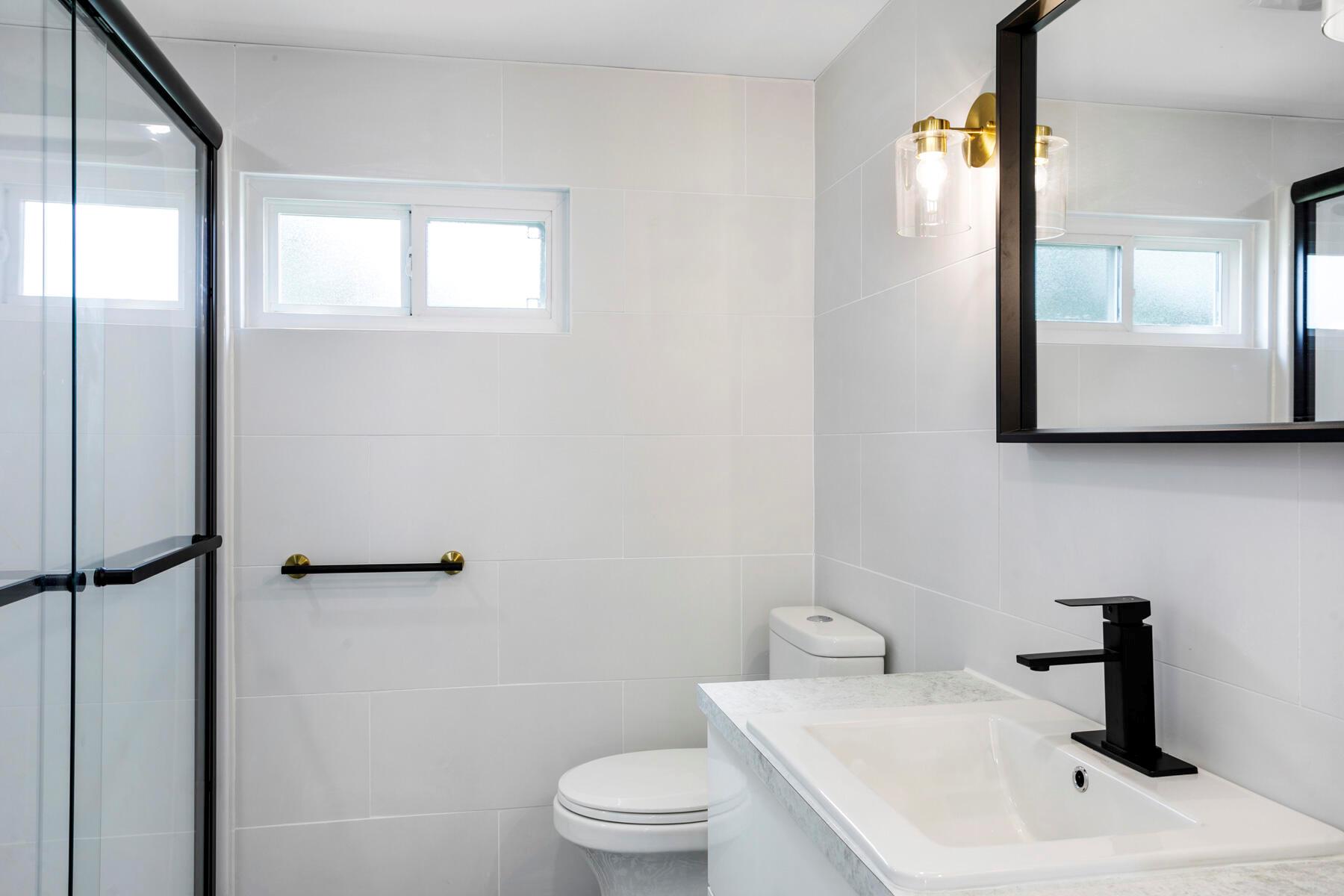 JAMAICA BAY MOBILE HOME C - Residential