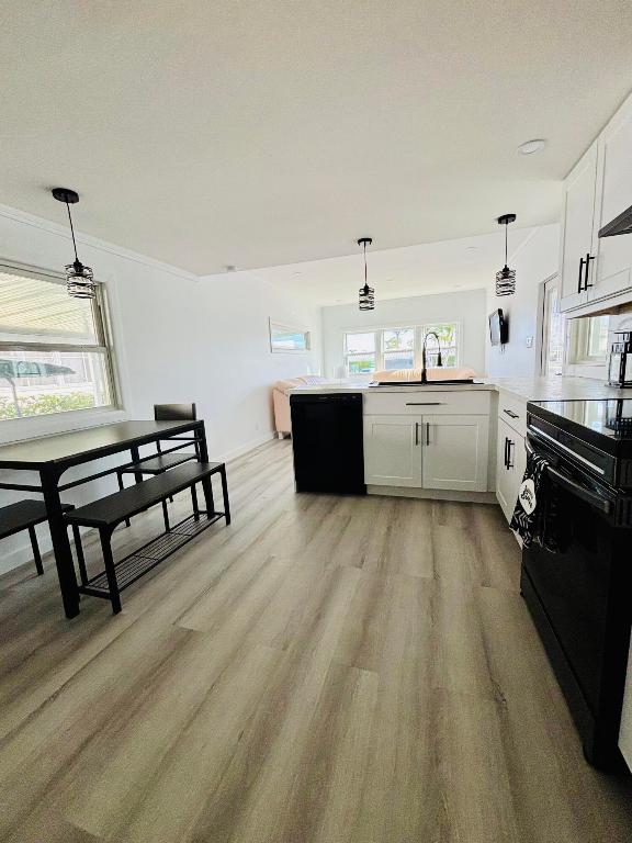 JAMAICA BAY MOBILE HOME CO OP - Residential