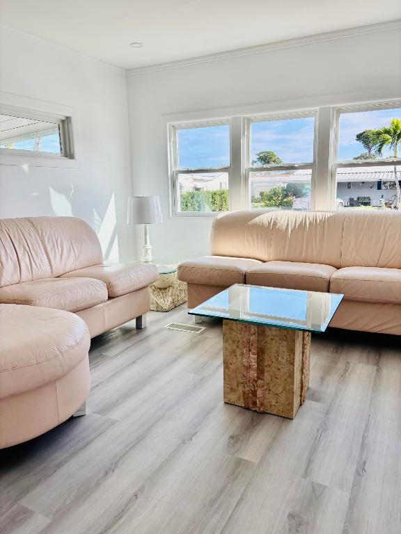 JAMAICA BAY MOBILE HOME CO OP - Residential