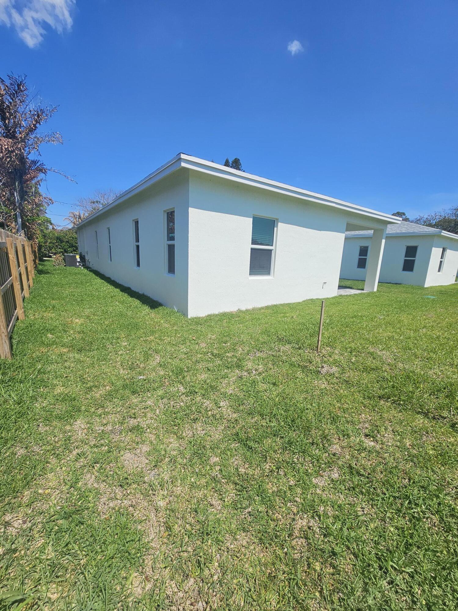 3838 SE Grant Street