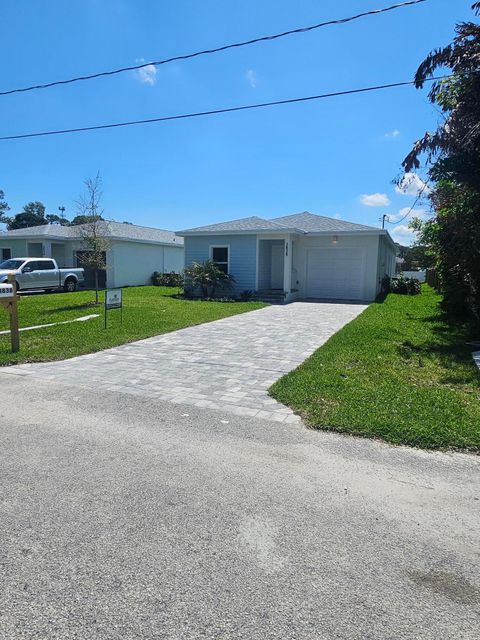 3838 SE Grant Street Stuart FL 34997