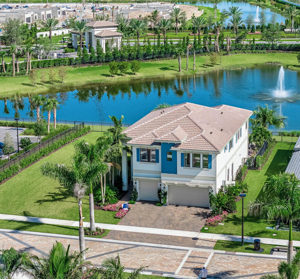 Photo of 13127 Feathering Way, Palm Beach Gardens, FL 33412 (MLS # R11012585)