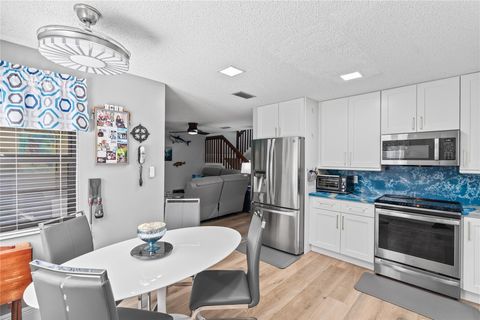 Tiny photo for 9129 N Vineyard Lake Drive #9129, Plantation, FL 33324 (MLS # F10551172)