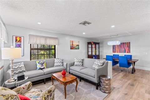 Tiny photo for 9129 N Vineyard Lake Drive #9129, Plantation, FL 33324 (MLS # F10551172)