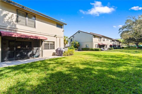 Tiny photo for 9129 N Vineyard Lake Drive #9129, Plantation, FL 33324 (MLS # F10551172)