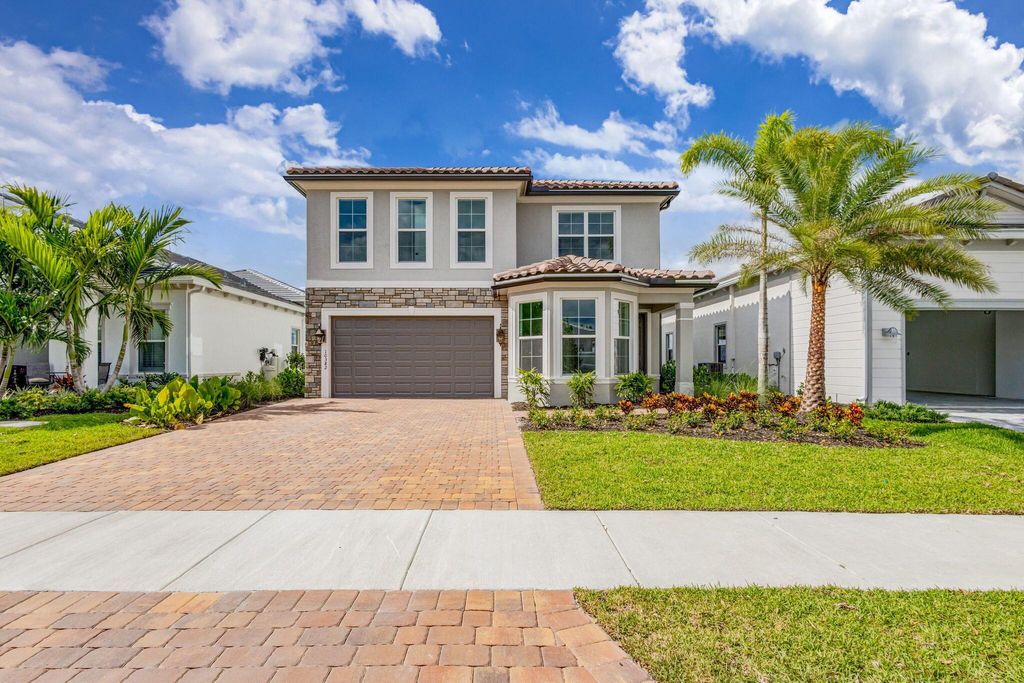 Photo of 10382 Northbrook Circle, Palm Beach Gardens, FL 33412 (MLS # R11004996)