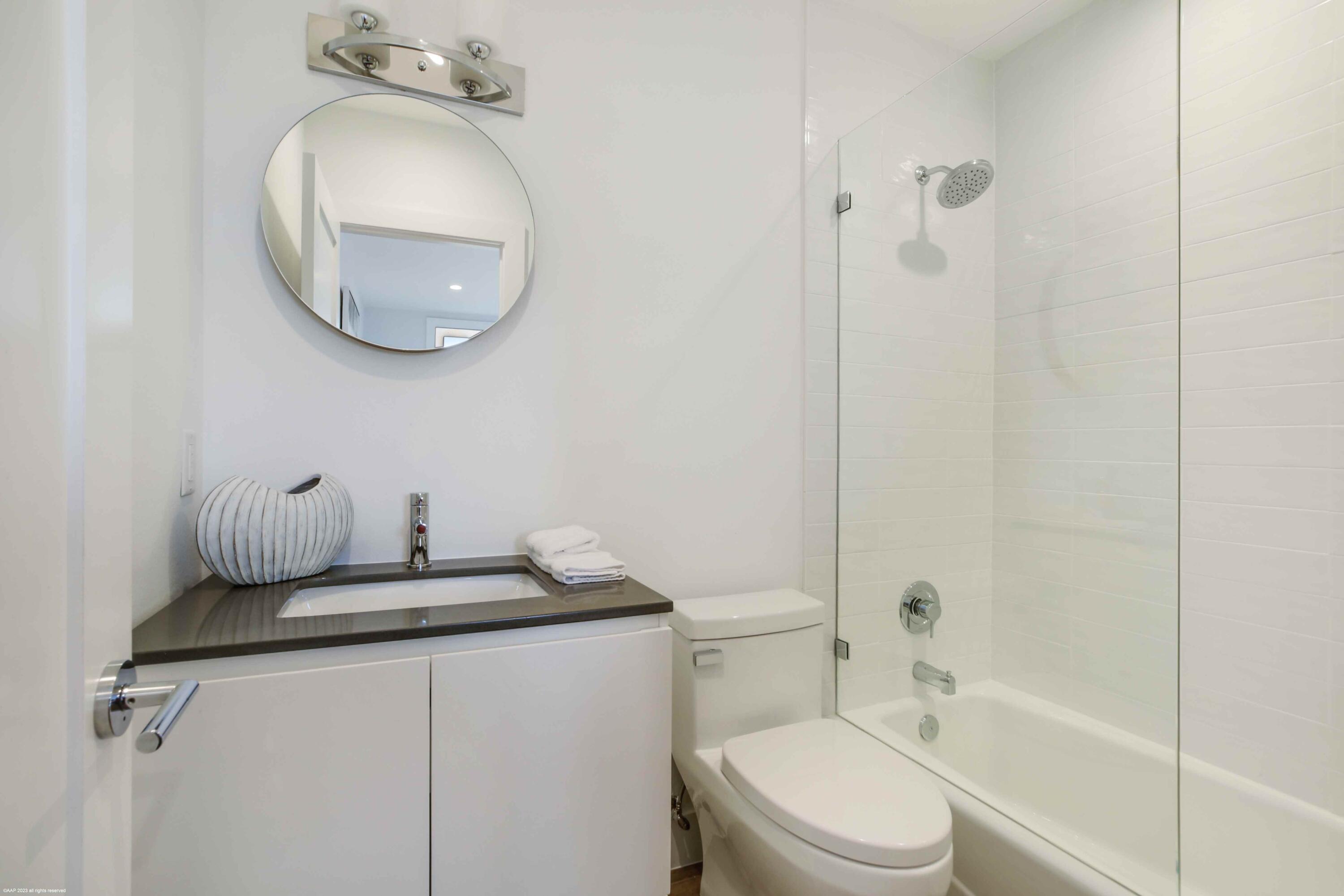POLO ISLAND CONDO - Residential Lease
