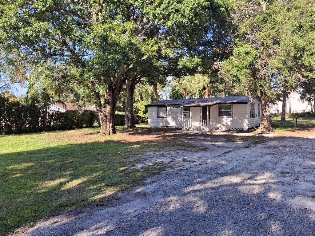 Photo of 4170 Lebanon Road, Fort Pierce, FL 34982 (MLS # F10498779)