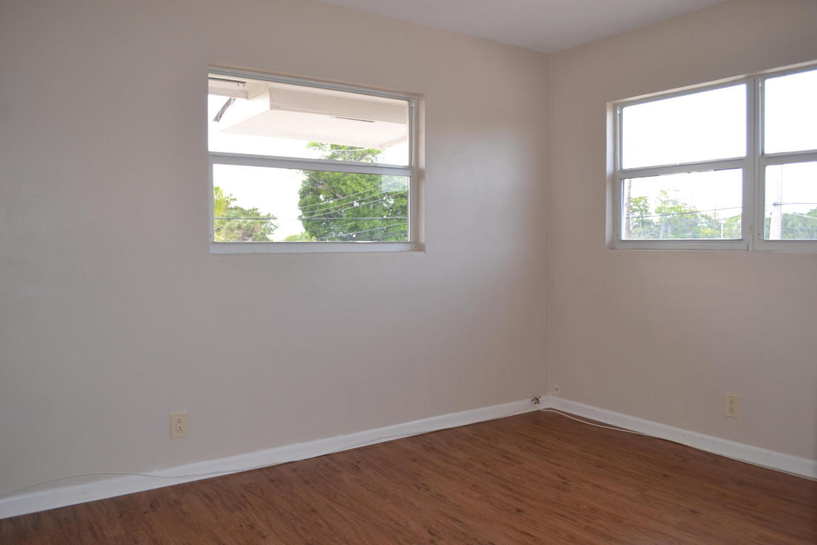 CLOWS ADD TO WPB - Residential Lease