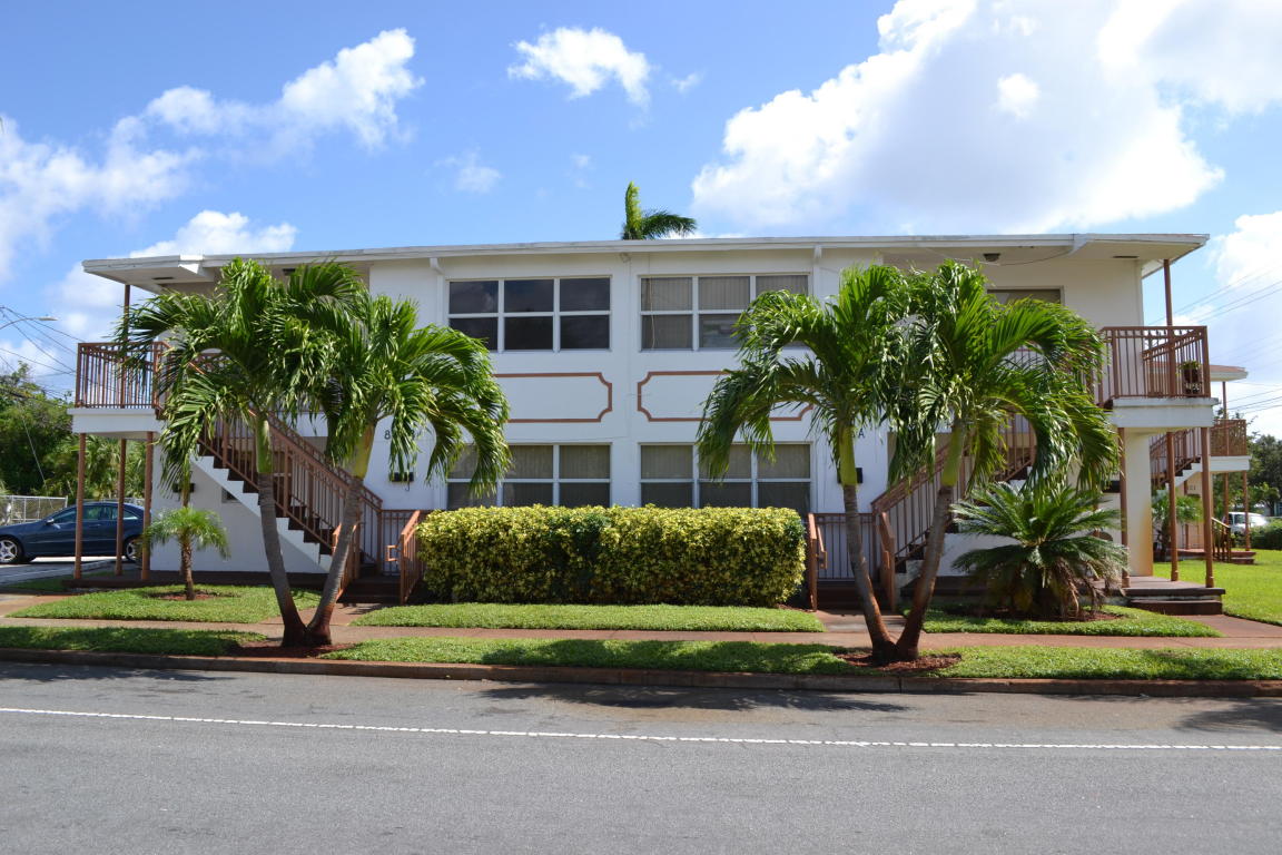 CLOWS ADD TO WPB - Residential Lease