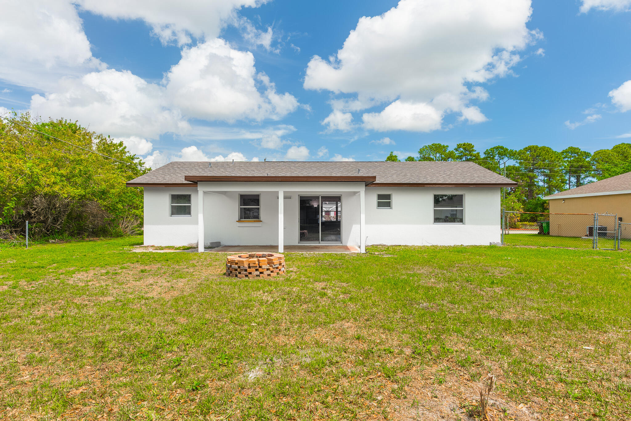 PORT ST LUCIE SECTION 27 - Residential