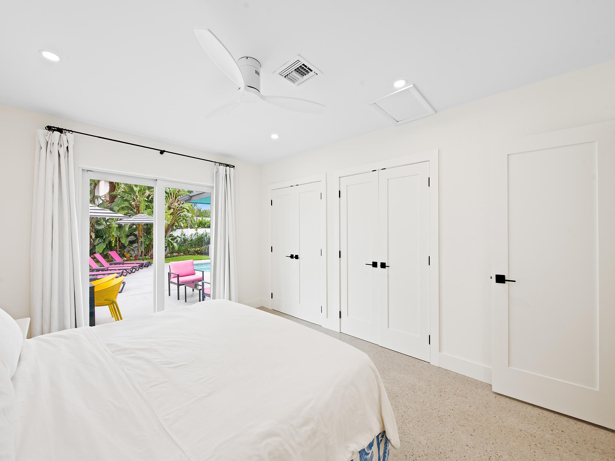 HILLSBORO ISLES - Residential