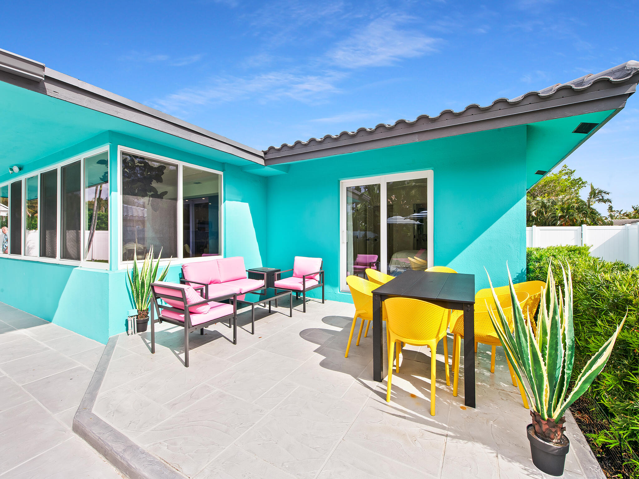 HILLSBORO ISLES - Residential