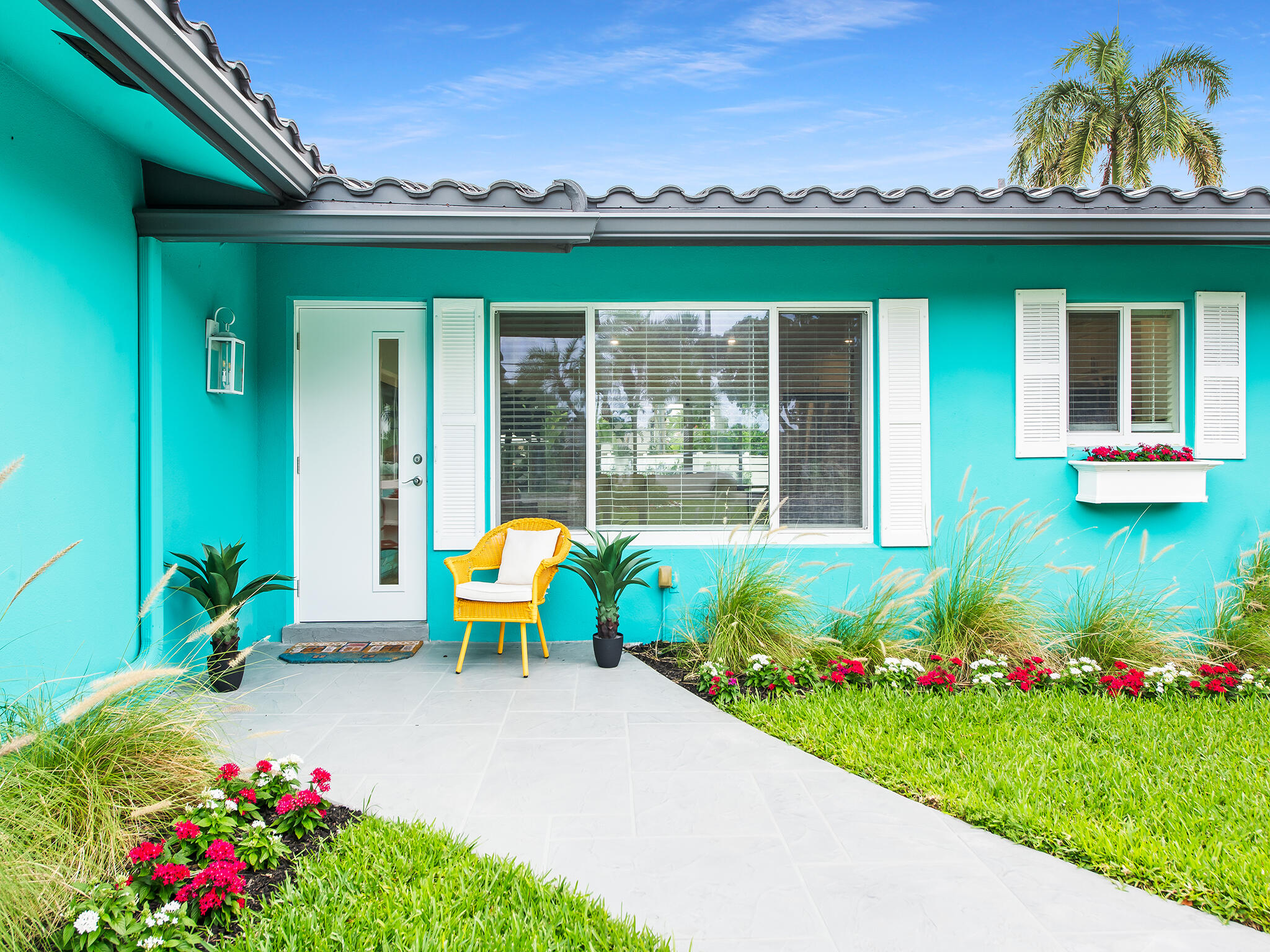 HILLSBORO ISLES - Residential