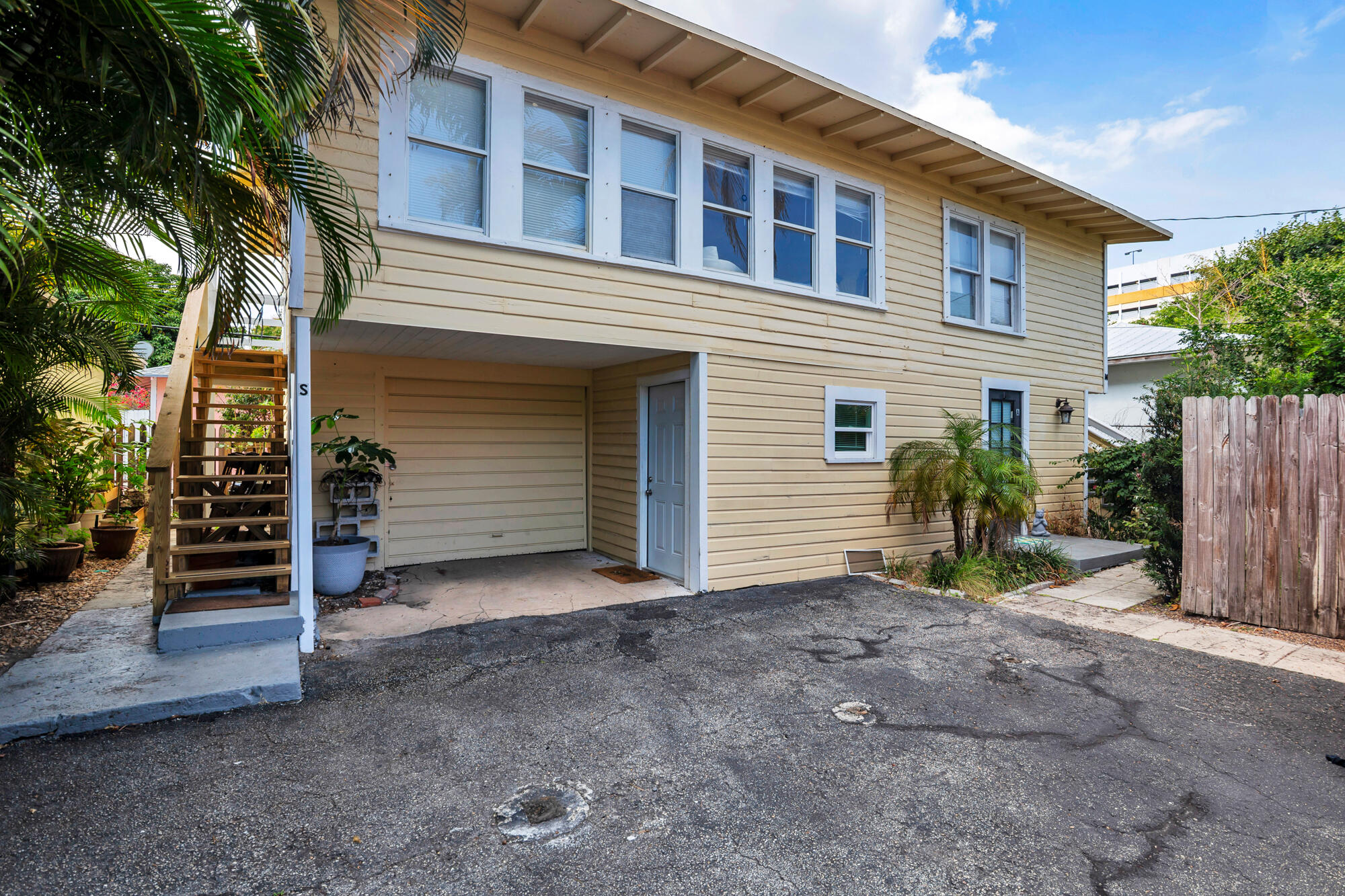 MOSS & HEISLER - Residential Income