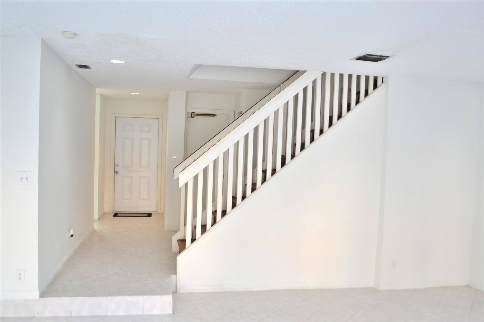 TOWNHOUSES AT JACARANDA - Residential