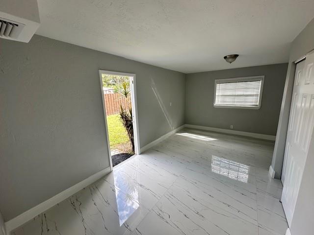 PINE TREE PARK - Residential Lease