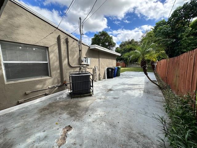 PINE TREE PARK - Residential Lease