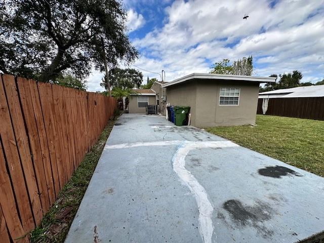 PINE TREE PARK - Residential Lease