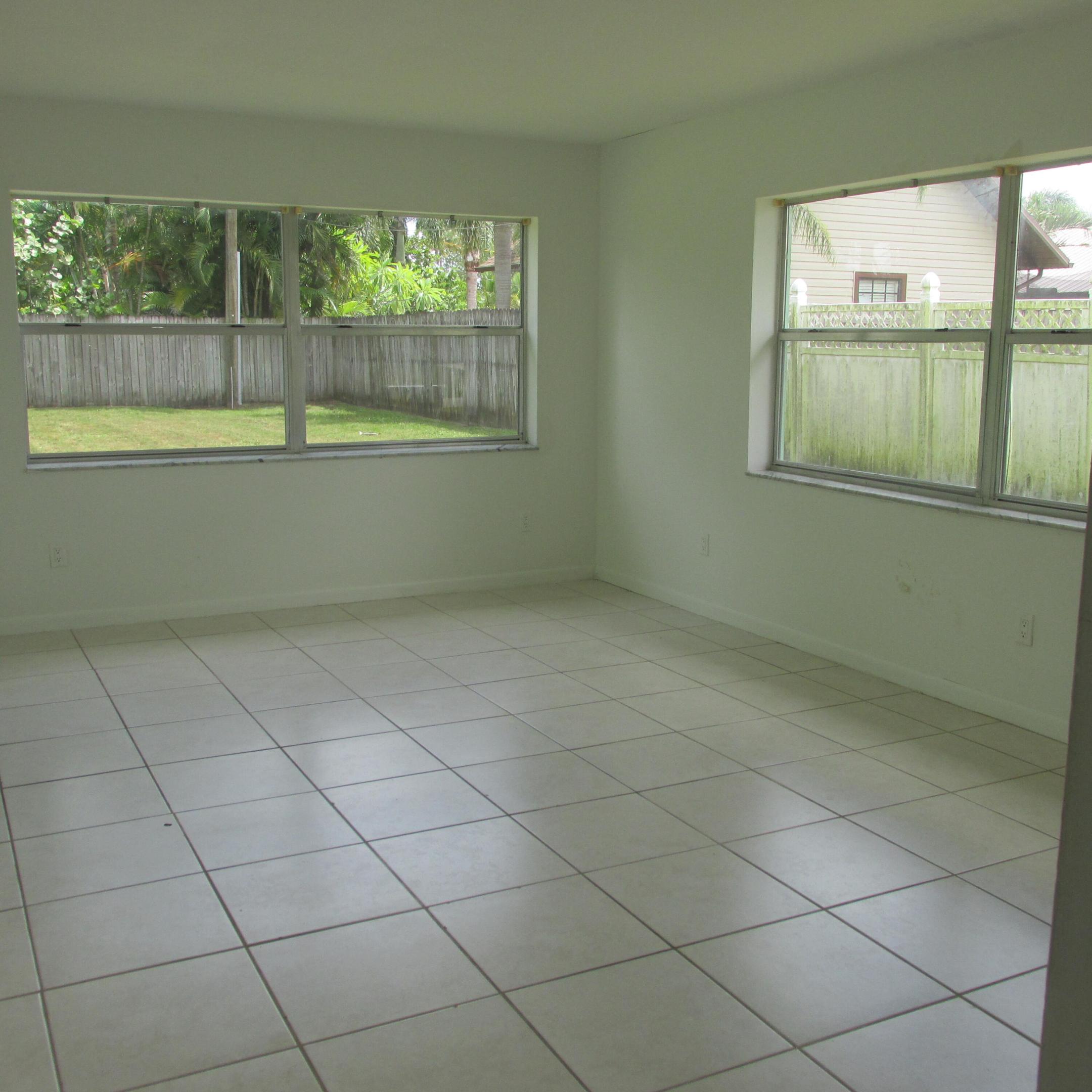 PORT ST LUCIE SECTION 25 - Residential