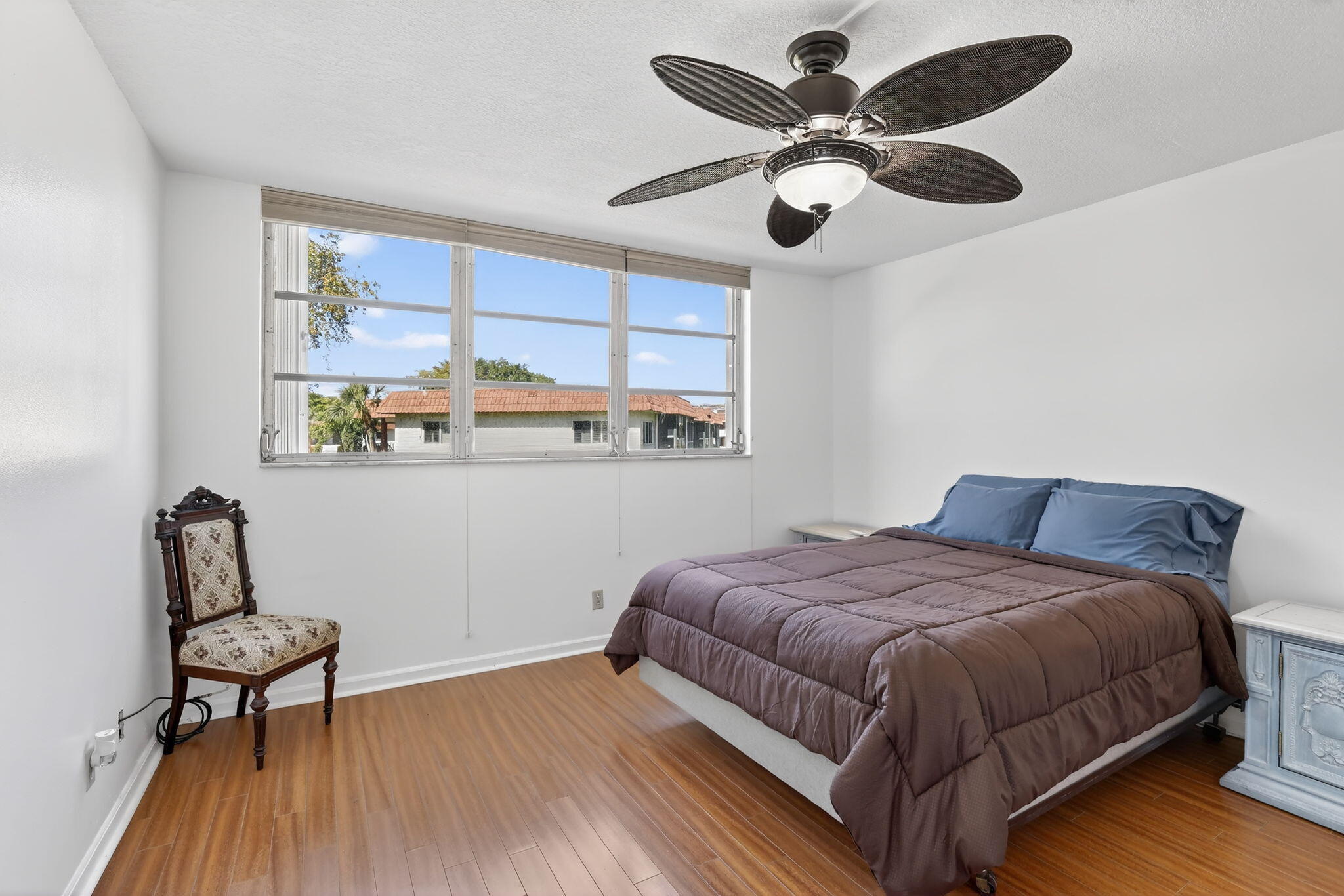 HOLLYBROOK GOLF - Residential