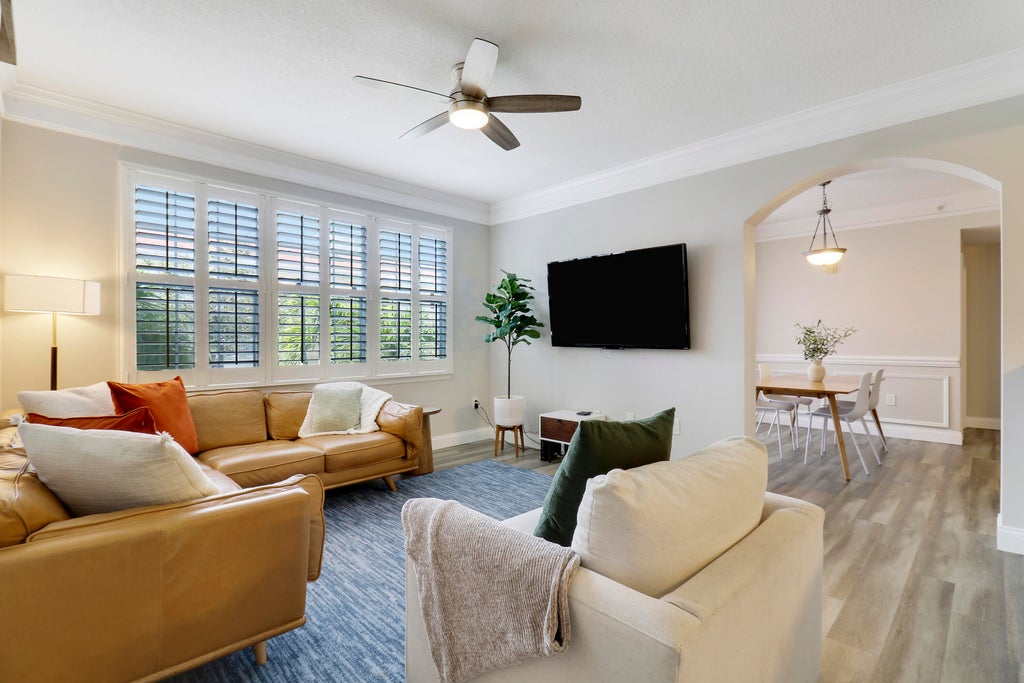 Photo of 224 Murcia Drive #206, Jupiter, FL 33458 (MLS # R11060028)