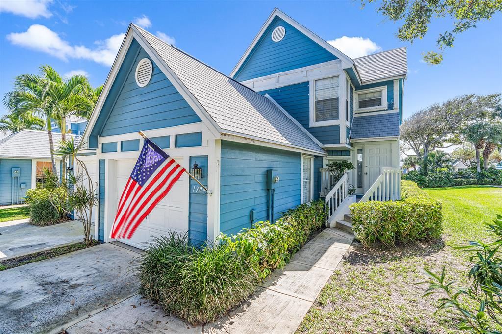 Photo of 1304 Ocean Dunes Circle, Jupiter, FL 33477 (MLS # R10780618)